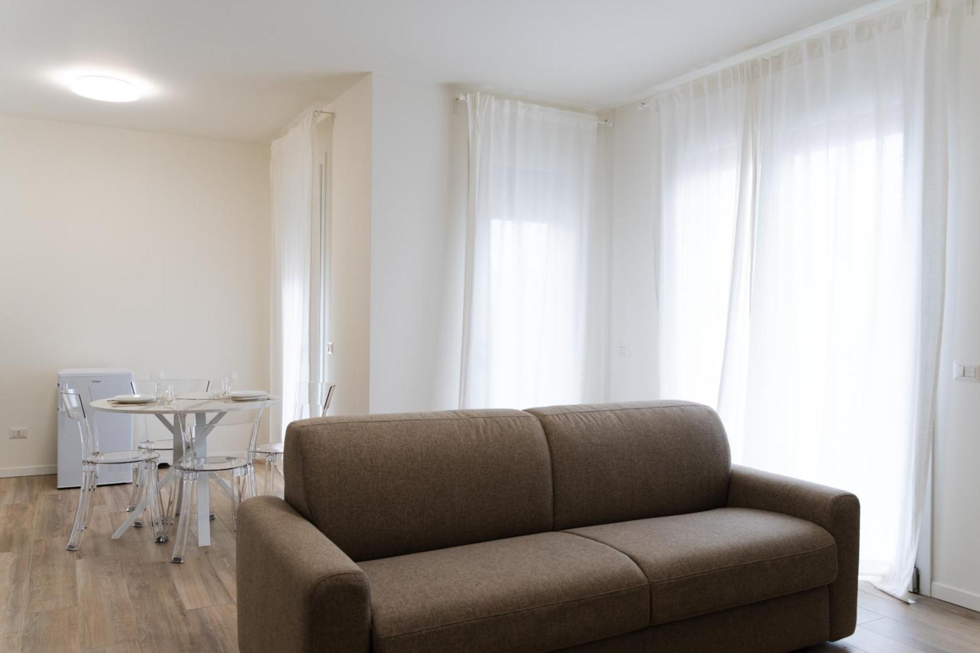 Comforthome Fiera Cornaredo Kültér fotó
