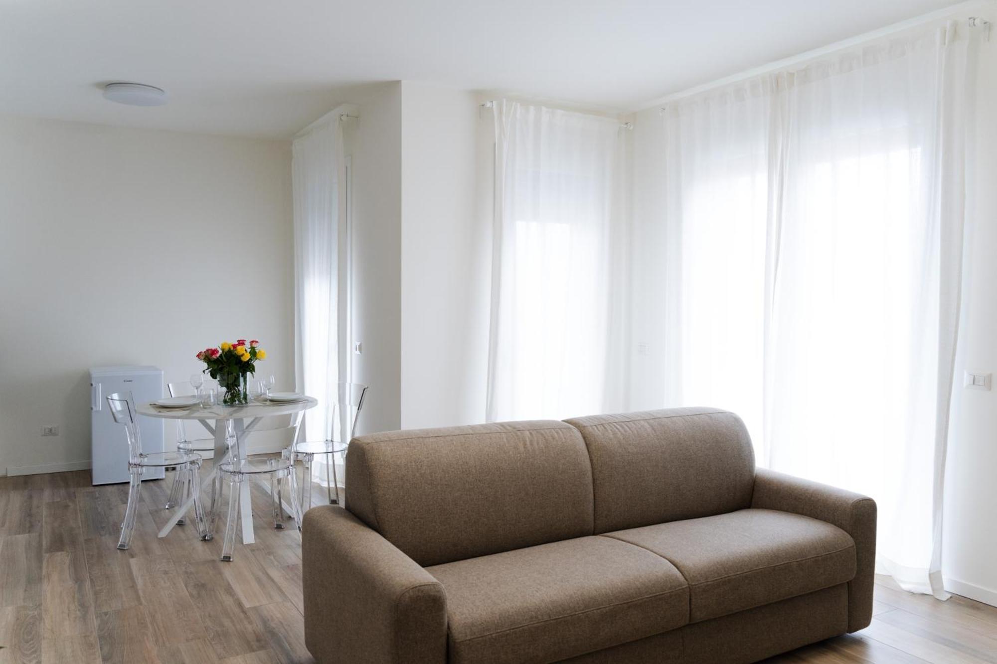 Comforthome Fiera Cornaredo Kültér fotó